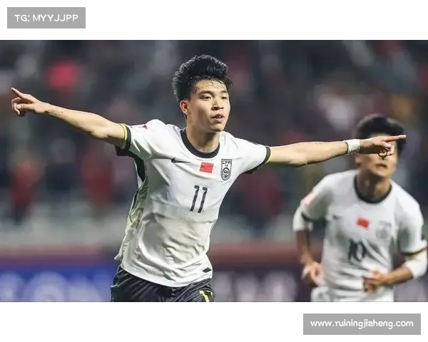 国足半场 0-0 巴林!王钰栋倒地未判 + 王大雷神扑救险 国足半场 0-0 巴林!王钰栋倒地未判 + 王大雷神扑救险